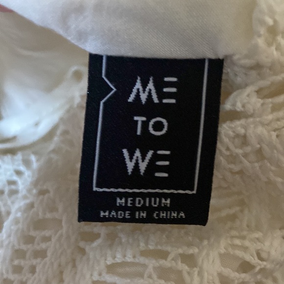 Me To We shorts romper, Size M - Picture 3 of 3